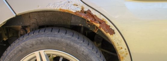 車の塗装剥がれの修理料金は高い 自分で補修は可能 Withcar コラム
